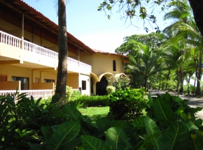 Photo of The Delfin Beachfront Resort, Playa Bejuco, Costa Rica
