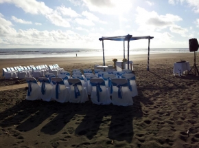 A wedding photo at The Delfin Beachfront Resort, Playa Bejuco, Costa Rica